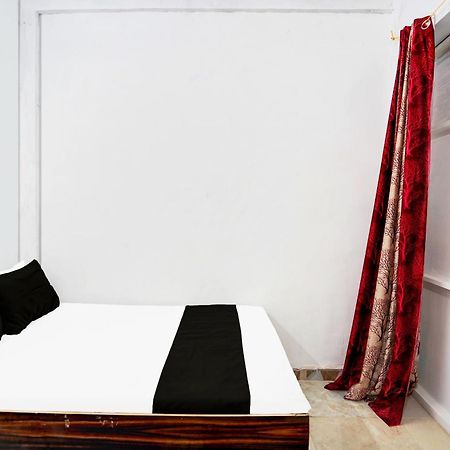 Hotel O Royal Palace Kanpur Buitenkant foto